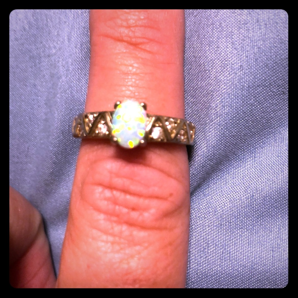 Opal ring